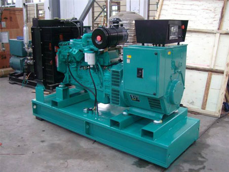 尼木200kw康明斯柴油发电机组图片 尼木200kw康明斯柴油发电机组图片